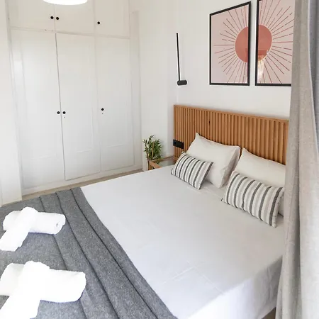 דירה Airy Flat At Xenios Avlais אליקאנאס