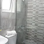 Apartamento Airy Flat At Xenios Avlais