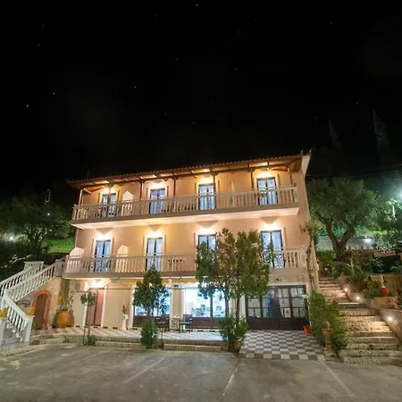 Airy Flat At Xenios Avlais 아파트